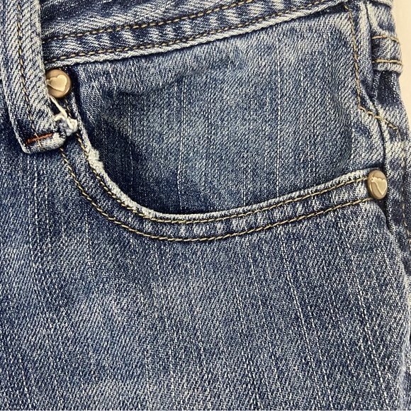 Mudd Jeans Embroidered Distressed Denim Flare Bootcut Woman’s Junior Sz 9 - Picture 7 of 12